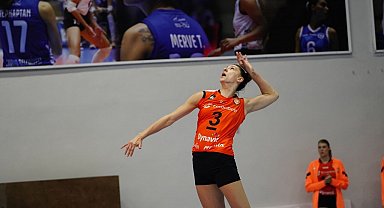 Eczacıbaşı Dynavit deplasmandan galibiyetle döndü