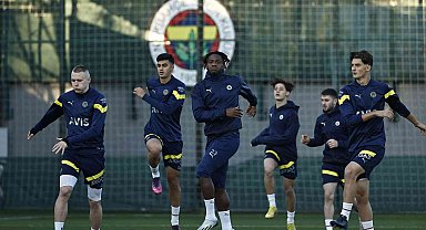 Fenerbahçe, Dinamo Kiev maçı hazırlıklarına başladı