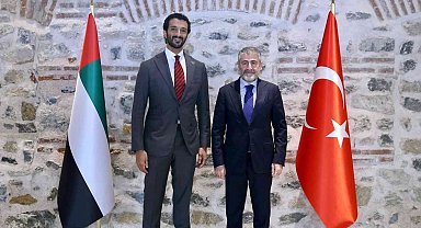 Hazine ve Maliye Bakanı Nebati, BAE Ekonomi Bakanı ile görüştü