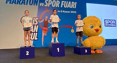 Öğrenciler 44. İstanbul Maratonu'nda derece aldı