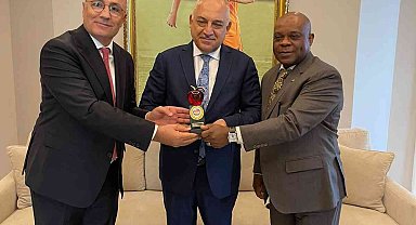 TFF Başkanı Mehmet Büyükekşi, D8 İslam Ülkeleri heyetini ağırladı