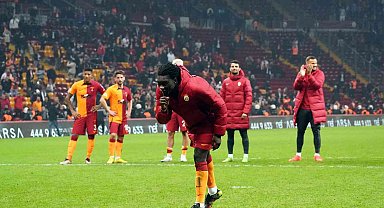 Bafetimbi Gomis bu sezonki 8. golünü attı