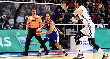 Basketbol Süper Ligi: Onvo Büyükçekmece Basketbol: 81 - A.Efes: 76