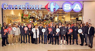 CarrefourSA, Mağazacılar Günü'nü çalışanlarıyla kutladı