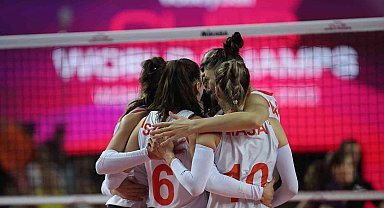 Eczacıbaşı Dynavit yarı finale yükseldi
