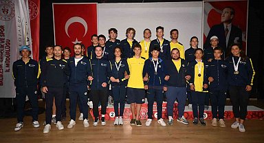 Fenerbahçe Yelken'den tarihi başarı