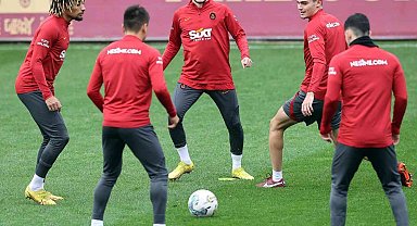 Galatasaray hazırlıklarını sürdürdü