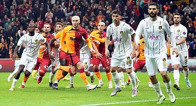Spor Toto Süper Lig: Galatasaray: 2 - İstanbulspor: 0