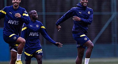 Fenerbahçe, Ümraniyespor maçı hazırlıklarına başladı