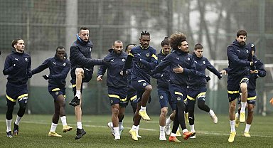 Fenerbahçe'de Gaziantep FK maçı hazırlıkları sürüyor