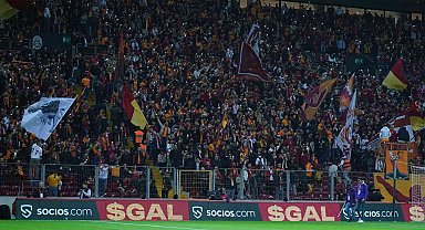 Galatasaray - Antalyaspor maçını 47 bin 33 taraftar izledi