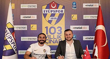 Halil Akbunar, resmen Eyüpspor'da