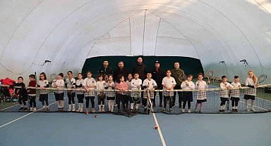 Kartal'da ücretsiz spor eğitimleri sayesinde sporcu nesiller yetişiyor