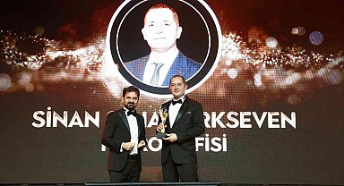 Petrol Ofisi CMO'su Sinan Seha Türkseven'e, 'Altın Lider' ödülü