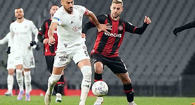 Spor Toto Süper Lig: Fatih Karagümrük: 1 - Beşiktaş: 1