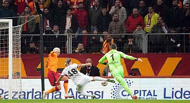 Taylan Antalyalı golden sonra sevinmedi