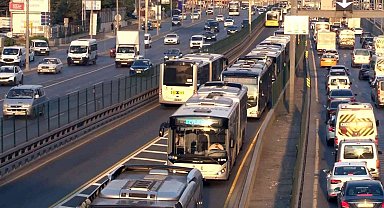 Toplu ulaşım İstanbul'da 3'e katlandı