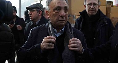 Ahmet Nur Çebi, deprem bölgelerine 40 adet iş makinesi yönlendirdi