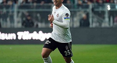 Beşiktaş'ta 17'lik Semih, ilk kez forma giydi