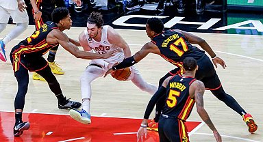 Cedi Osman, Atlanta'da karşısında 10 sayı, 5 ribaund ile oynadı