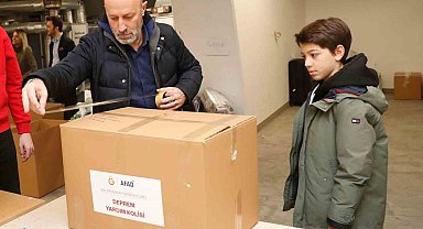 Cenk Ergün, oğluyla birlikte çalışmalara destek verdi