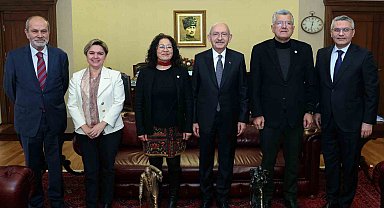 CHP Genel Başkanı Kemal Kılıçdaroğlu, SOL Parti heyeti ile bir araya geldi