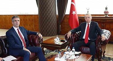 Cumhurbaşkanı Recep Tayyip Erdoğan, İsrail Dışişleri Bakanı Eli Cohen'i kabul etti.