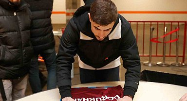 Dorukhan Toköz'den anlamlı hareket
