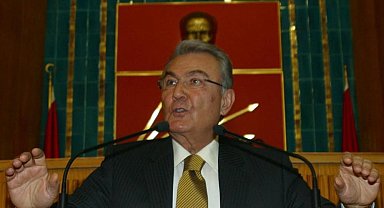 Eski CHP Genel Başkanı Deniz Baykal vefat etti