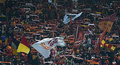 Galatasaray - Ümraniyespor maçını 43 bin 823 taraftar izledi