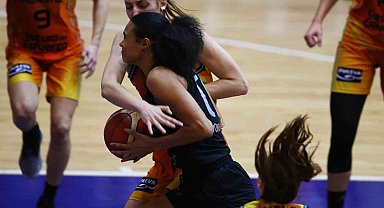 Kadınlar Euroleague: Fenerbahçe: 93 - Valencia Basket: 61