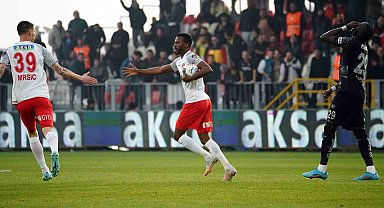 Ümraniyespor 4 maç sonra puan aldı