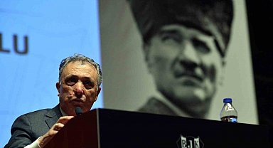 Ahmet Nur Çebi: "Kokuşmuş düzenle başa çıkmakta zorlanıyorum"