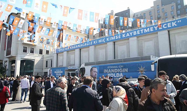AK Parti İstanbul Başkanlığı'nda temayül yoklaması yapıldı