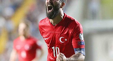 Arda Turan, Türkiye-Hırvatistan maçı öncesi ödüllendirilecek