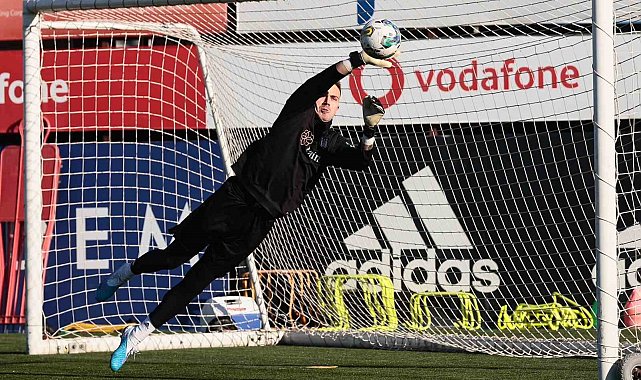 Beşiktaş, Fenerbahçe maçı hazırlıklarını sürdürdü