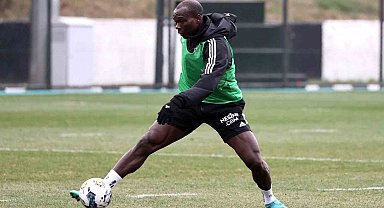 Beşiktaş kondisyon ve taktik çalıştı