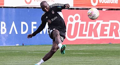 Beşiktaş kondisyon ve taktik çalıştı