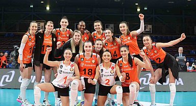 CEV Şampiyonlar Ligi: Developres Rzeszow: 1 - Eczacıbaşı Dynavit: 3