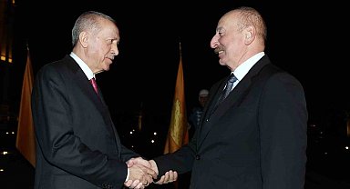 Cumhurbaşkanı Erdoğan, Azerbaycan Cumhurbaşkanı Aliyev ile bir araya geldi