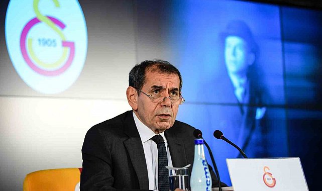 Dursun Özbek: "Şimdi çekilin o karanlık köşelerinize, Türk futboluna aydınlığı size rağmen getireceğiz"