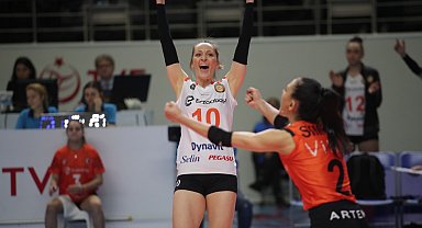 Eczacıbaşı Dynavit, CEV Şampiyonlar Ligi'nde yarı finalde