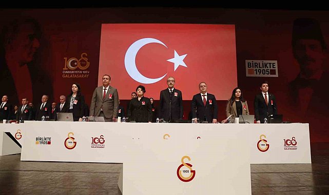 Galatasaray'da Burak Elmas ve Dursun Özbek yönetimleri mali ve idari olarak ibra edildi