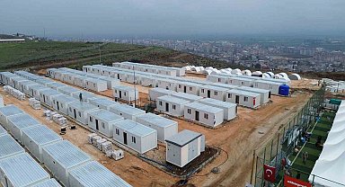 Kırıkhan ve Nurdağı'ndaki depremzedeler konteynerlara yerleştiriliyor