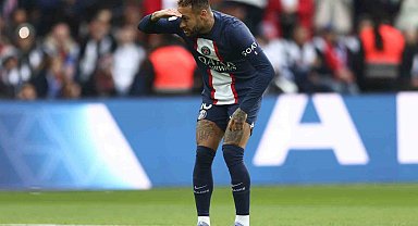 Neymar, sakatlığı sebebiyle sezonu kapattı