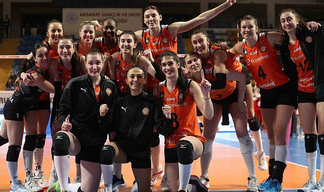 Sultanlar Ligi: Kuzeyboru: 0 - Eczacıbaşı Dynavit: 3