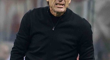 Tottenham, Antonio Conte ile yollarını ayırdı