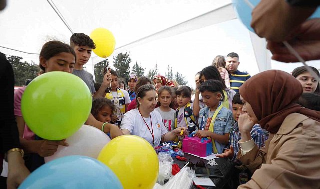 Ali Koç, 23 Nisan'da depremzede çocuklar için Hatay'da
