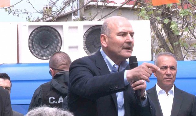 Bakan Soylu: "Polislerimiz terör kıyafetini giymiş milletvekili adayını kıskıvrak aldı"