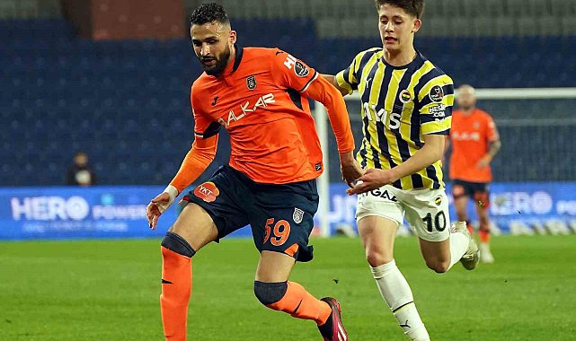 Başakşehir'de 3 futbolcu cezalı duruma düştü